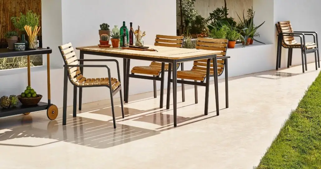 مبلمان مناسب برای فضای باز